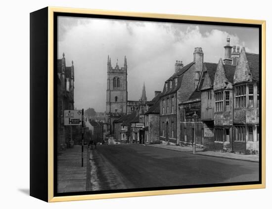 England, Stamford-null-Framed Premier Image Canvas