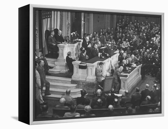 English Prime Minister Winston Churchill Adressesing the Us Congress-Myron Davis-Framed Premier Image Canvas