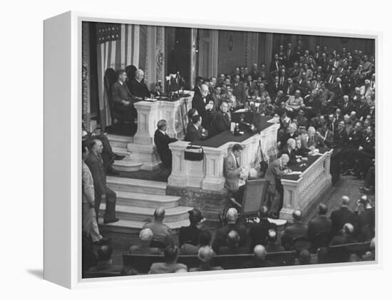 English Prime Minister Winston Churchill Adressesing the Us Congress-Myron Davis-Framed Premier Image Canvas