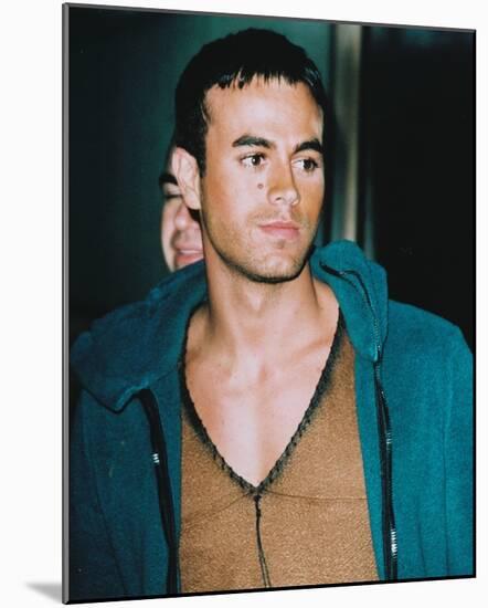 Enrique Iglesias-null-Mounted Photo