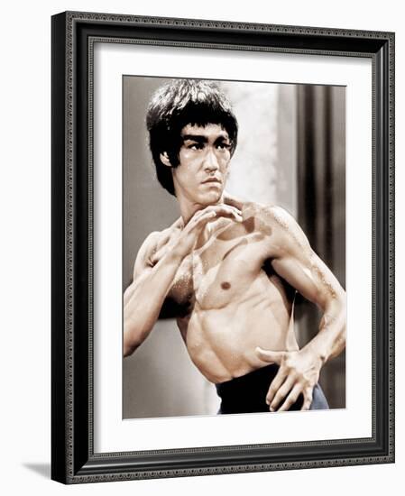 Enter The Dragon, Bruce Lee, 1973-null-Framed Photo