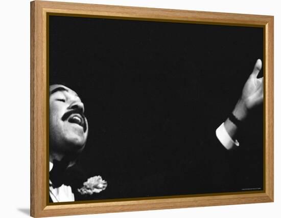 Entertainer Bobby Short Performing, Probably at the Cafe Carlyle-John Shearer-Framed Premier Image Canvas