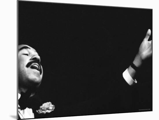 Entertainer Bobby Short Performing, Probably at the Cafe Carlyle-John Shearer-Mounted Premium Photographic Print