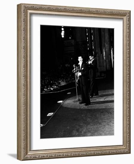 Entertainers Jerry Lewis and Dean Martin Performing-Ralph Crane-Framed Photographic Print