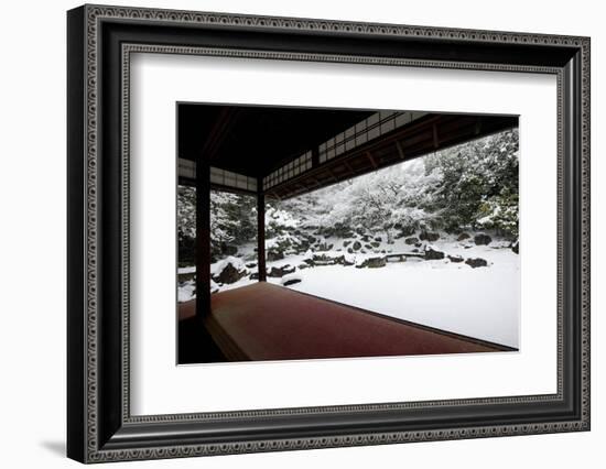 Entoku-in temple garden in winter, Kyoto, Japan, Asia-Damien Douxchamps-Framed Photographic Print