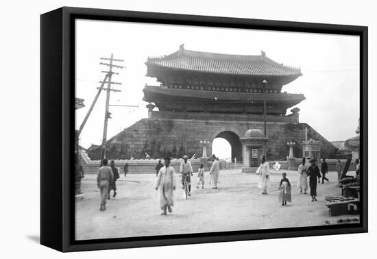 Entrance Gate in Seoul-null-Framed Premier Image Canvas