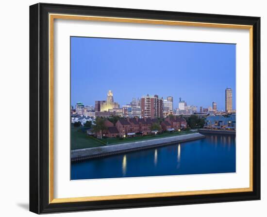 Erie Basin Marina and City Skyline, Buffalo, New York State, USA-Richard Cummins-Framed Photographic Print