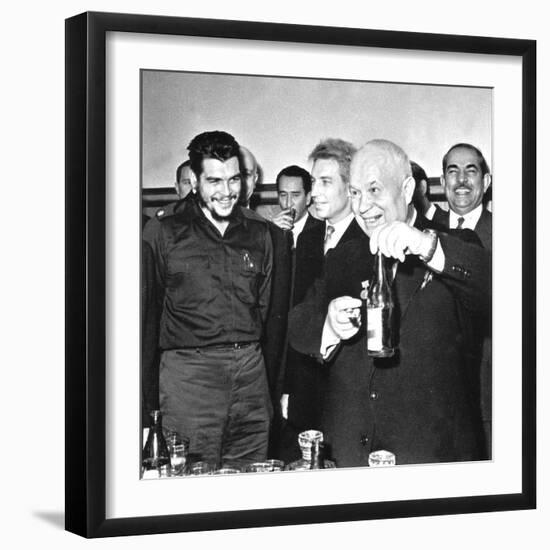 Ernesto Che Guevara (1928-1967) and Nikita Khrushchev (Khrouchtchev) (1894-1971) in Moscow, Anonymo-Anonymous Anonymous-Framed Giclee Print