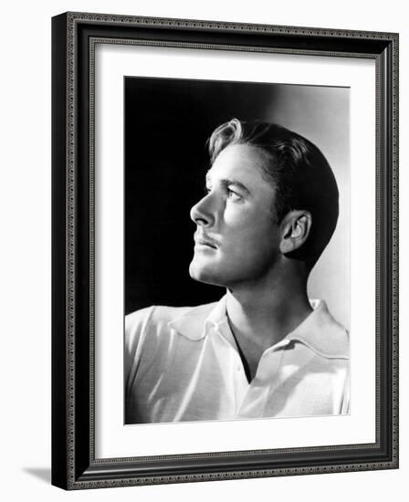 Errol Flynn, 1930s-null-Framed Photo