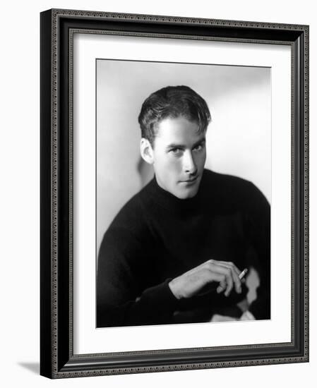 Errol Flynn, 1935-null-Framed Photographic Print