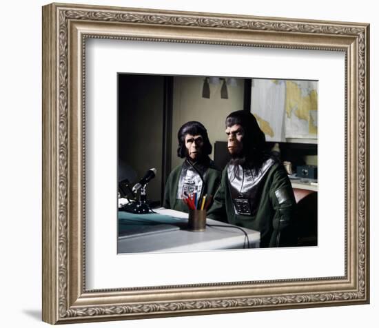 Escape from the Planet of the Apes-null-Framed Photo