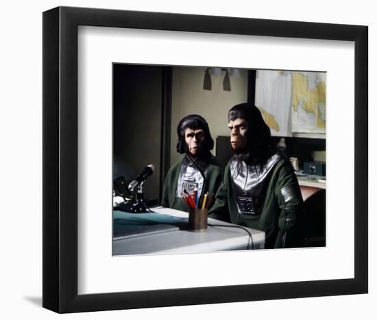 Escape from the Planet of the Apes-null-Framed Photo