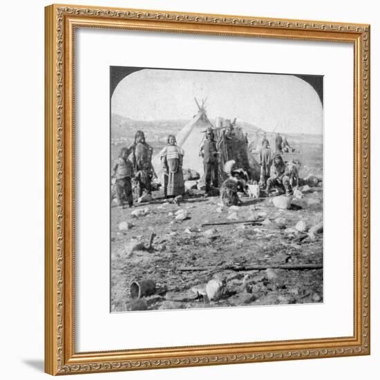 Eskimos, Nothern Greenland, 1904-Underwood & Underwood-Framed Photographic Print