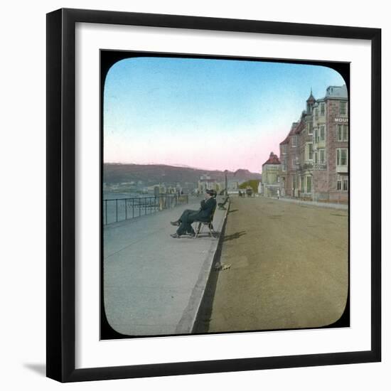 Esplanade, Penzance, Cornwall, Late 19th or Early 20th Century-null-Framed Giclee Print