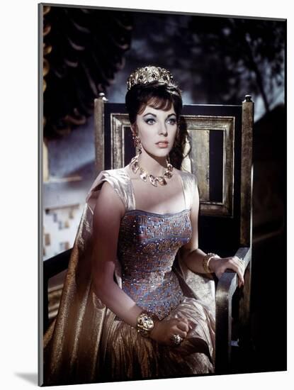 Esther And the king by Raoul Walsh and Mario Bava, with Joan Collins, 1960 (photo)-null-Mounted Photo