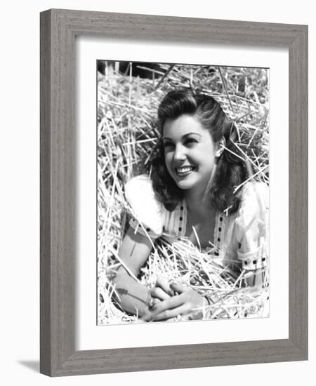 Esther Williams, 1944-null-Framed Photo