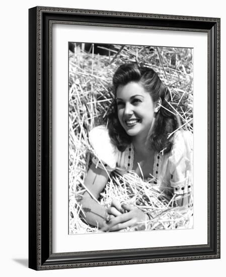 Esther Williams, 1944-null-Framed Photo