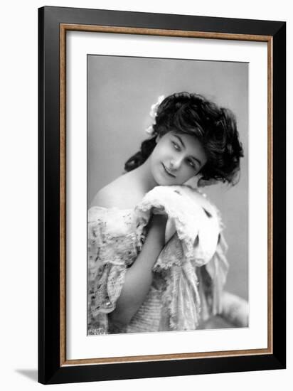 Ethel Oliver, Actress, 1900s-null-Framed Giclee Print