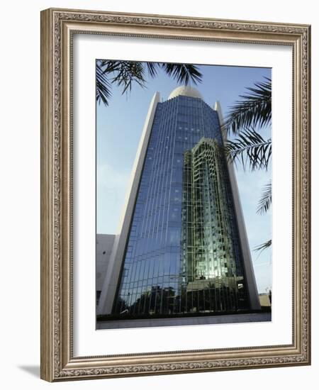 Etisalat telecommunications tower, Dubai-Werner Forman-Framed Giclee Print