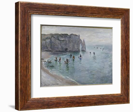 Etretat, la porte d'Aval : bateau de pêche sortant du port-Claude Monet-Framed Giclee Print