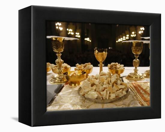 Eucharist in Notre Dame Cathedral, Paris, France, Europe-null-Framed Premier Image Canvas