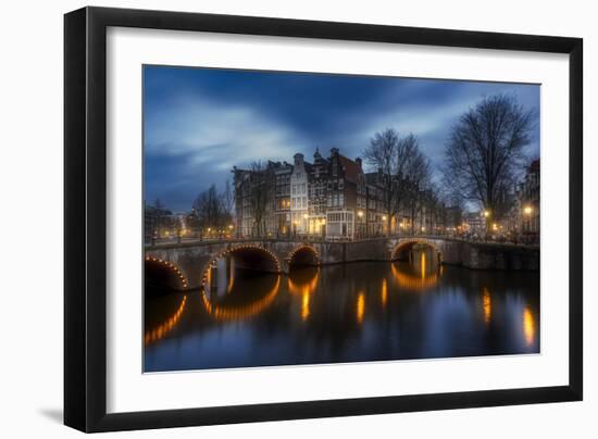 Europe, Netherlands, Amsterdam - Typical View Over Amsterdam's Canals And Bridges-Aliaume Chapelle-Framed Photographic Print