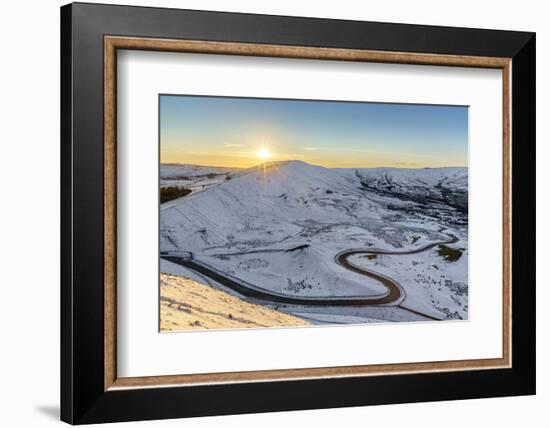 Europe, United Kingdom, England, Derbyshire, Mam Tor-Mark Sykes-Framed Photographic Print