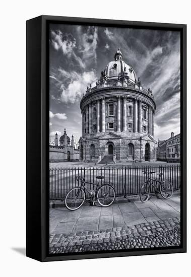 Europe, United Kingom, England, Oxfordshire, Oxford, Radcliffe Camera-Mark Sykes-Framed Premier Image Canvas