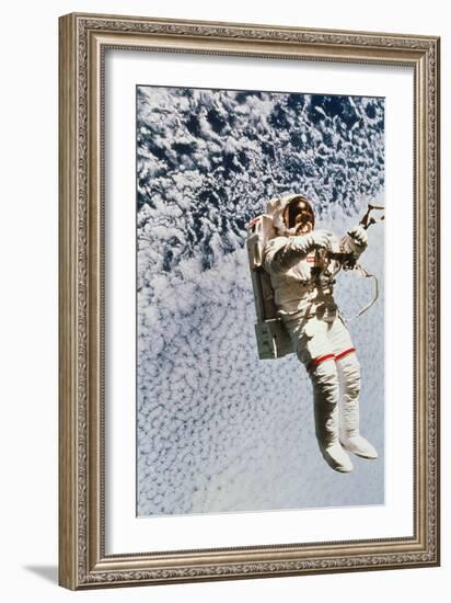 Evaluation of SAFER EVA Backpack, STS-64-null-Framed Photographic Print