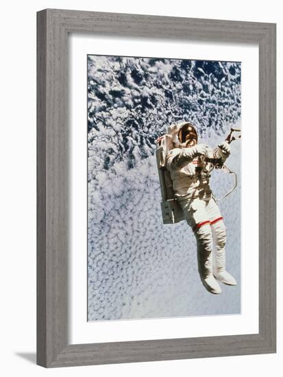 Evaluation of SAFER EVA Backpack, STS-64-null-Framed Photographic Print