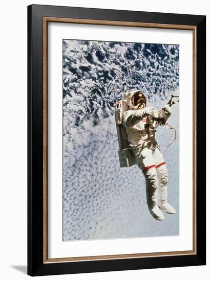 Evaluation of SAFER EVA Backpack, STS-64-null-Framed Photographic Print