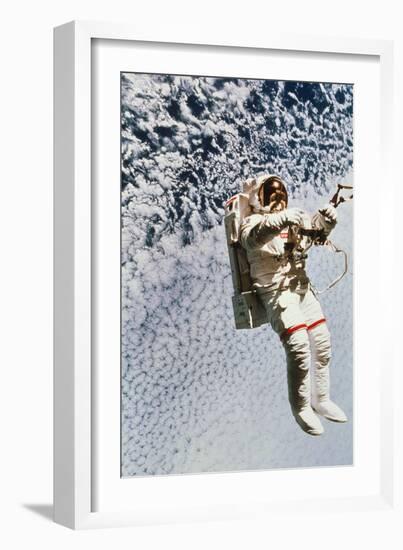 Evaluation of SAFER EVA Backpack, STS-64-null-Framed Photographic Print