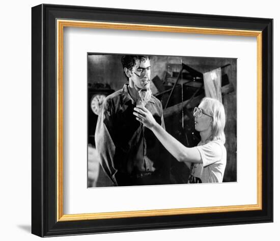 Evil Dead 2: Dead By Dawn-null-Framed Photo