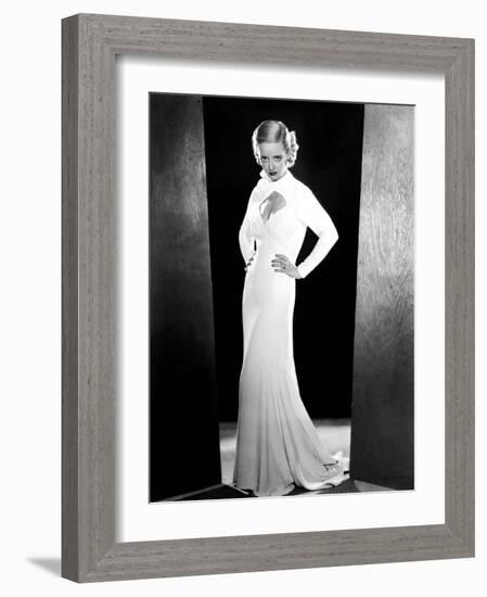 Ex-Lady, Bette Davis, 1933-null-Framed Photo