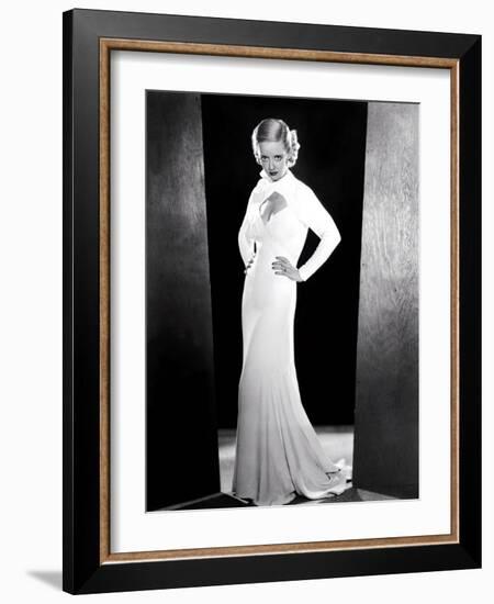 Ex-Lady, Bette Davis, 1933-null-Framed Photo