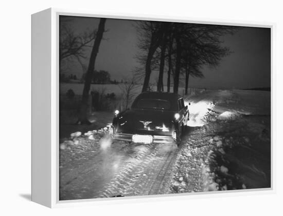 Ex-President Dwight Eisenhower Going Home after President John F. Kennedy's Inauguration Ceremony-Ed Clark-Framed Premier Image Canvas