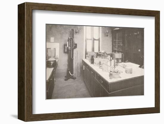 'Examination Laboratory of the Medico-Legal Service', 1914-Unknown-Framed Photographic Print