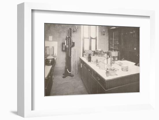 'Examination Laboratory of the Medico-Legal Service', 1914-Unknown-Framed Photographic Print