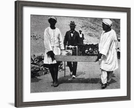 Excavation of the Tomb of Tutankhamun-null-Framed Photographic Print