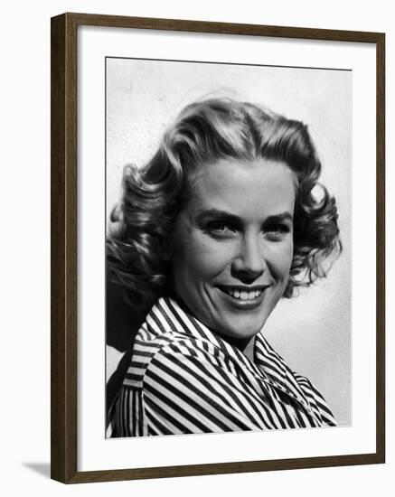 Excellent Close Up Portrait of Movie Actress, Grace Kelly-Loomis Dean-Framed Premium Photographic Print