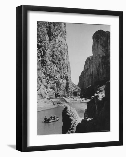 Excursionists Paddle Down Rio Grande River in Big Bend National Park-Dmitri Kessel-Framed Photographic Print