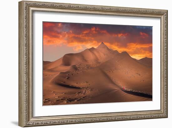 Exploring the desert-Simoon Studio III-Framed Giclee Print