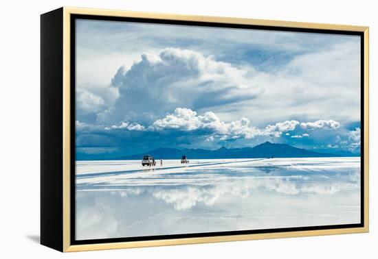 Exploring the Salar De Uyuni with Spectacular Reflections-Benedikt Juerges-Framed Premier Image Canvas