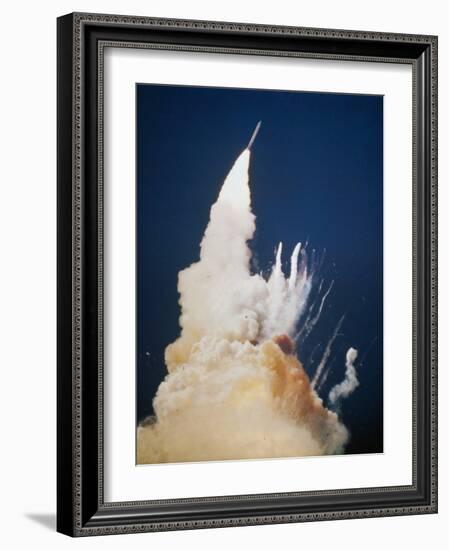 Explosion of Challenger Space Shuttle, 1986-null-Framed Photographic Print