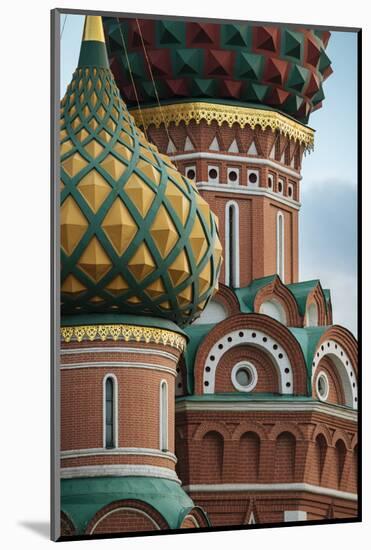 Exterior detail of St. Basil's Cathedral, Red Square, Moscow, Moscow Oblast, Russia-Ben Pipe-Mounted Photographic Print