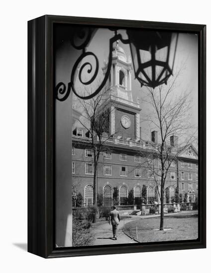 Exterior of Eliot House at Harvard University-Alfred Eisenstaedt-Framed Premier Image Canvas