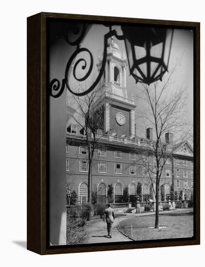 Exterior of Eliot House at Harvard University-Alfred Eisenstaedt-Framed Premier Image Canvas