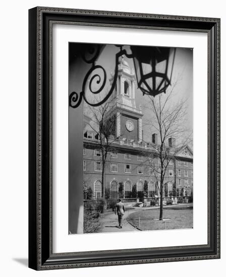 Exterior of Eliot House at Harvard University-Alfred Eisenstaedt-Framed Photographic Print