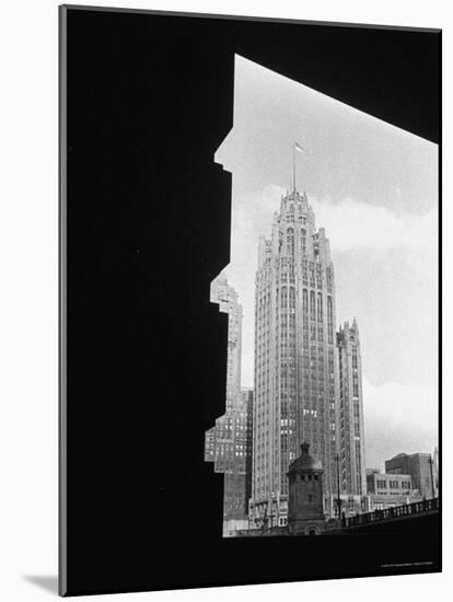 Exterior of McCormick's Tribune Building-William C^ Shrout-Mounted Photographic Print