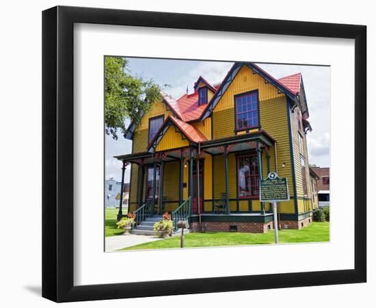 Exterior of Tennessee Williams' Birthplace, Columbus, Mississippi, USA-Joe Restuccia III-Framed Photographic Print